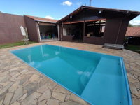Casa com 378m² de área construída em Mairinque/SP