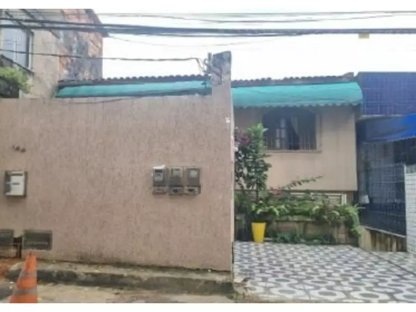 Casa em Leilão com 96m² Construída em Brotas, Salvador