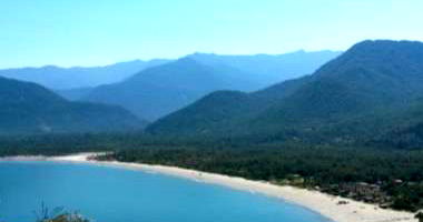Terreno à Beira Mar em Ubatuba com Alto Potencial