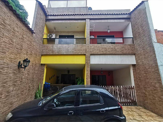 Casa em Nilópolis com 133m² de área construída