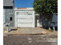 Casa com 2 quartos e 2 vagas em Birigui/SP