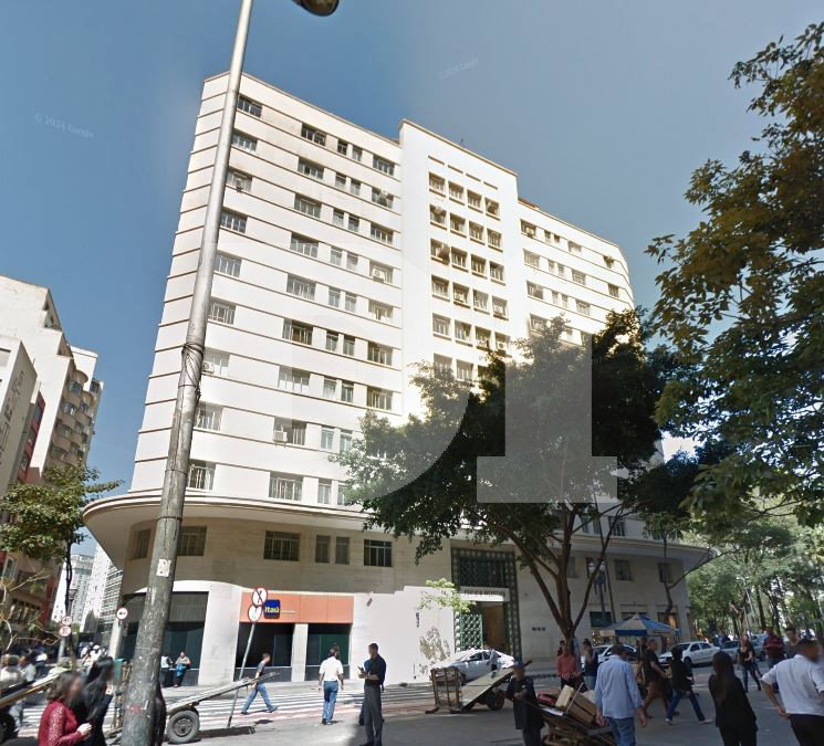 Sala Comercial 47m² com 1 banheiro, desocupada