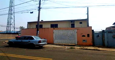 Terreno com 3 Unidades Habitacionais em Hortolândia