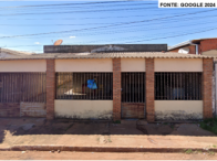 Casa simples de 50m² em terreno de 200m²