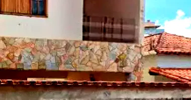 Casa com 3 quartos, 2 banheiros, 1 vaga, 222,5m² construída, imóvel ocupado