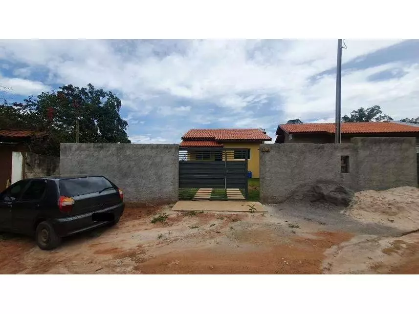 Casa em Leilão com 3 Quartos e 2 Banheiros em Jarinu