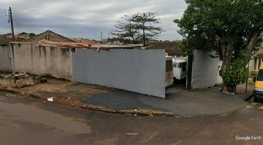 Casa 375m² em Cambé/PR - 2 quartos, 2 banheiros - Oportunidade única!