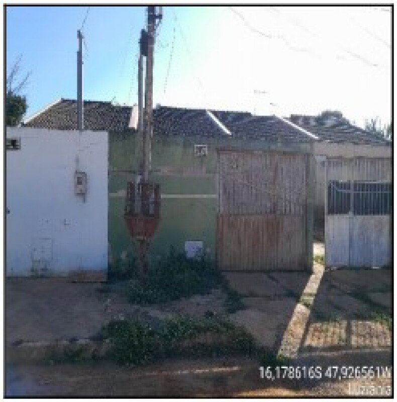 Casa com 2 Quartos em Luziânia/GO