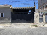 Casa com 3 Quartos e 2 Vagas na Chácara California