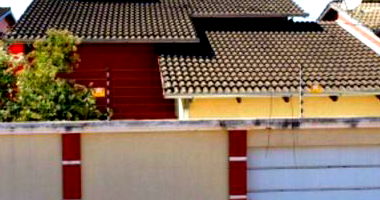 Imóvel Residencial Urbano em Goianápolis - GO com 200m²