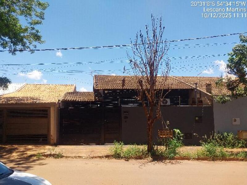 Casa com 2 quartos, 1 vaga de garagem, 43,62m², ocupada