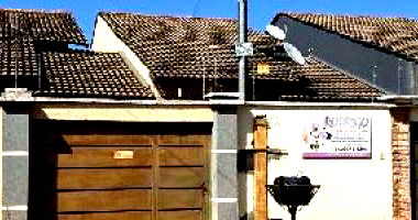 Casa com 2 quartos em Palmeiras de Goiás/GO