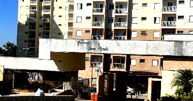 Apartamento 2 quartos com varanda, 1 vaga, 62m², desocupado