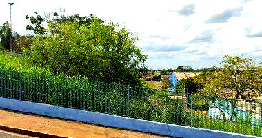 Casa com 99,32m² e terreno de 341m² em Junqueirópolis/SP