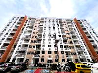 Apartamento Desocupado com 2 Quartos e 1 Vaga na Garagem