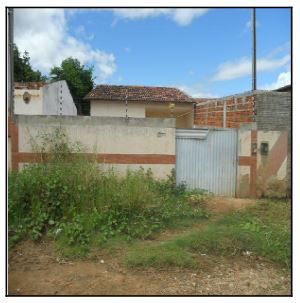 Casa com 3 Quartos e Área de Serviço em Catoled Rocha