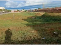 Terreno Amplo em Leilão - Estância Itaici