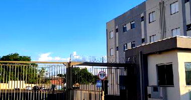Apartamento 2 quartos, 1 banheiro, 1 vaga, 93m² total, desocupado