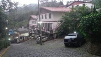 Apartamento com 1 Quarto e 1 Banheiro em Petrópolis