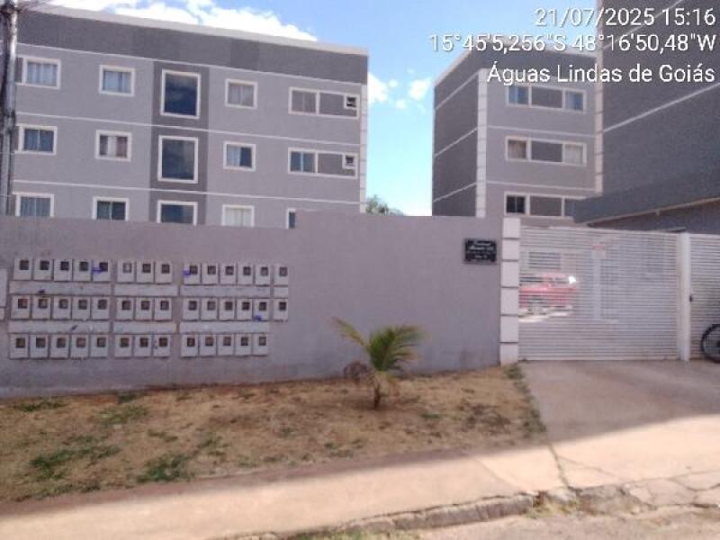 Apartamento com 2 Quartos em Águas Lindas de Goiás