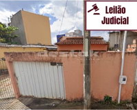 Casa com 3 Quartos e 146m² em Goiânia