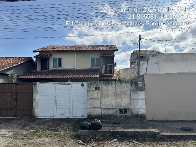 Casa com 2 Quartos e 2 Banheiros em Campos dos Goytacazes