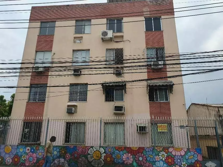 Apartamento com 1 vaga em leilão