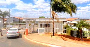 Casa em Condomínio com 142,15m² em Valparaíso de Goiás/GO