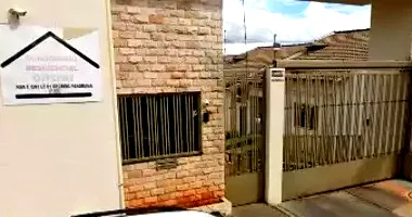 Casa com 3 Quartos e 1 Vaga em Goiânia - Oportunidade Imperdível