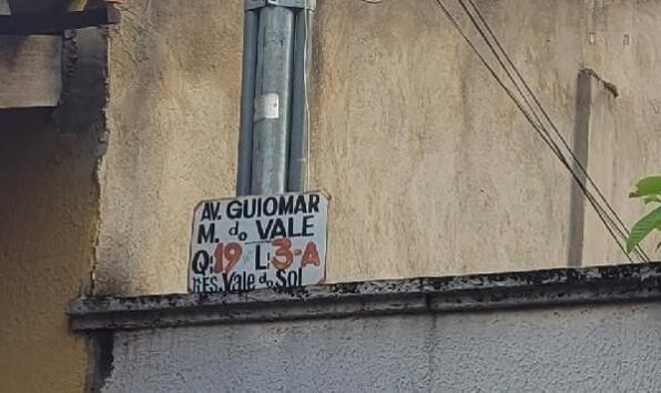 Casa com 2 quartos, 2 banheiros, 79,89m² área privativa, 1 vaga