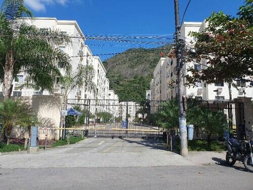 Apartamento padrão com 1 vaga de garagem, 64m²
