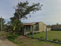 Casa em Imbé, RS - Frente ao Mar com 300m² de Terreno e 152m² Construídos
