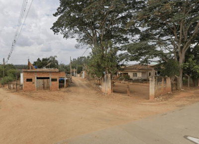 Casa com terreno de 697m² em Capão Bonito - Oportunidade única!