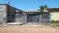 Casa padrão com 3 quartos e 2 banheiros no Centro de Goianésia do Pará