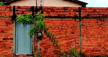 Casa com 2 Quartos e Terraço em Teresina