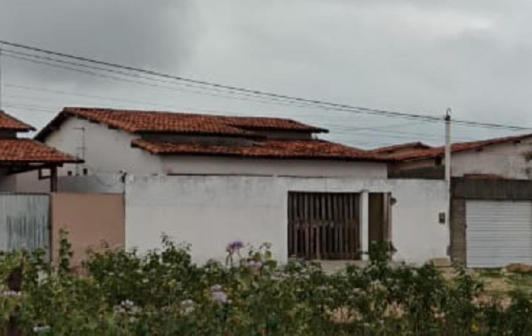 Casa Ocupada em Campo Redondo - RN com 3 Lances