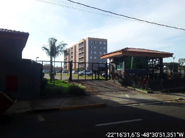 Apartamento 2 quartos, 1 banheiro, 1 vaga, 48,85m² privativos