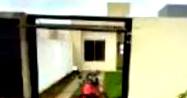 Casa em Condomínio Desocupada com 150m² de Terreno