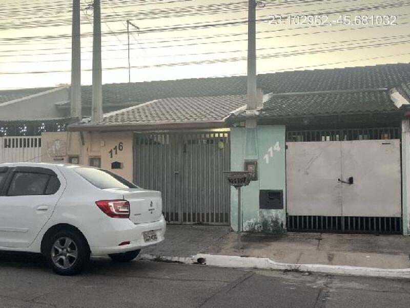Casa com 55,42 m² em Caçapava/SP