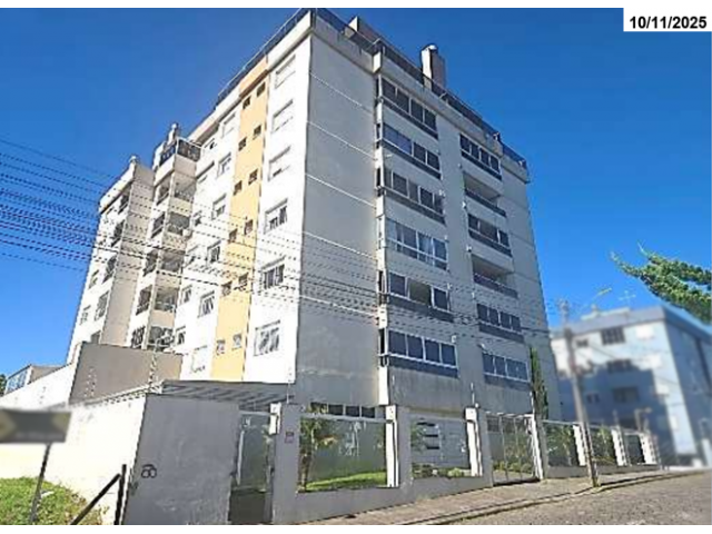 Cobertura com 244,89m², 2 box, 3 quartos, 3 banheiros, ocupada