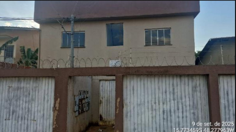 Apartamento com 3 quartos em Águas Lindas de Goiás