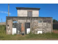 Casa com 4 dormitórios em leilão