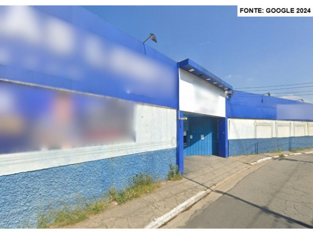 Conjunto de Prédios Industriais com Terreno de 6.700m²