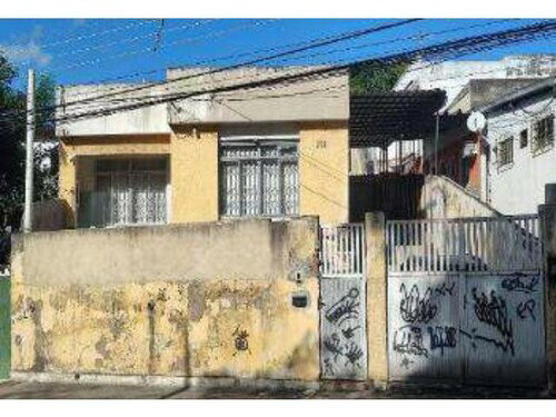 Casa Ocupada em Vila Valqueire, Rio de Janeiro