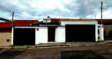 Casa Ocupada em Itanhangá Park com 280m²