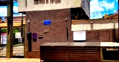 Casa com 3 quartos, 2 banheiros, 66m² área privativa, 2 vagas