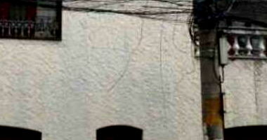 Casa em Leilão com 456m² Construída e 360m² de Terreno