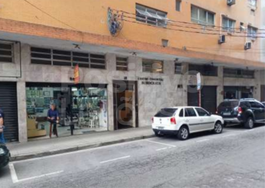Sala Comercial com 34,40m² em Santos/SP