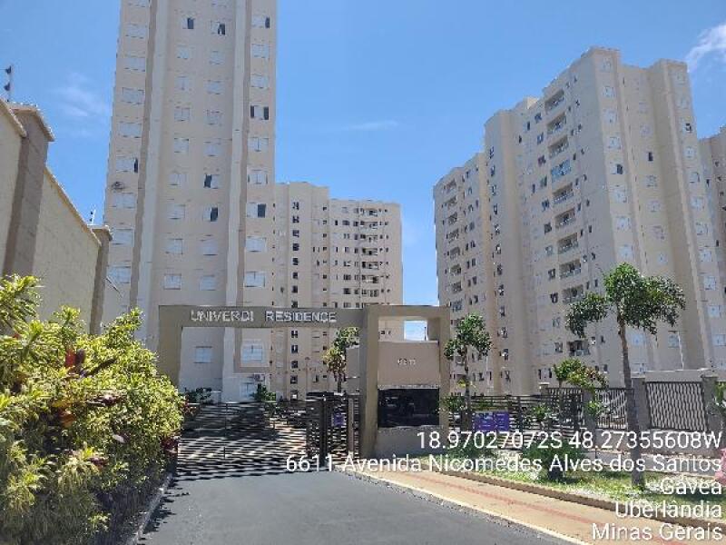 Apartamento com 2 quartos em Uberlândia