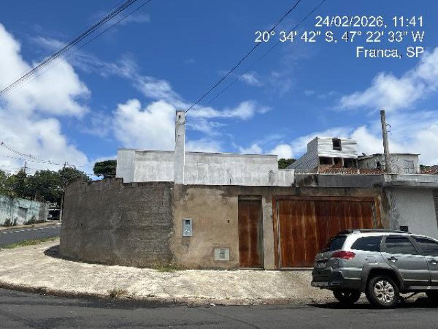 Casa com 3 quartos, 2 banheiros e 78,15 m² em Franca/SP